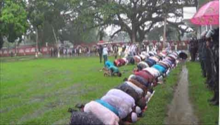 Only 1000 attend at Solakia Eid Jamat