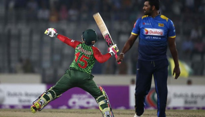 মুশফিক ঝড়ে টাইগারদের নতুন ইতিহাস
