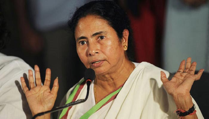 পশ্চিমবঙ্গে শেখ হাসিনাকে ডি-লিট প্রদান অনুষ্ঠান বর্জন করছেন মমতা, অতিথি তালিকায় পরিবর্তন